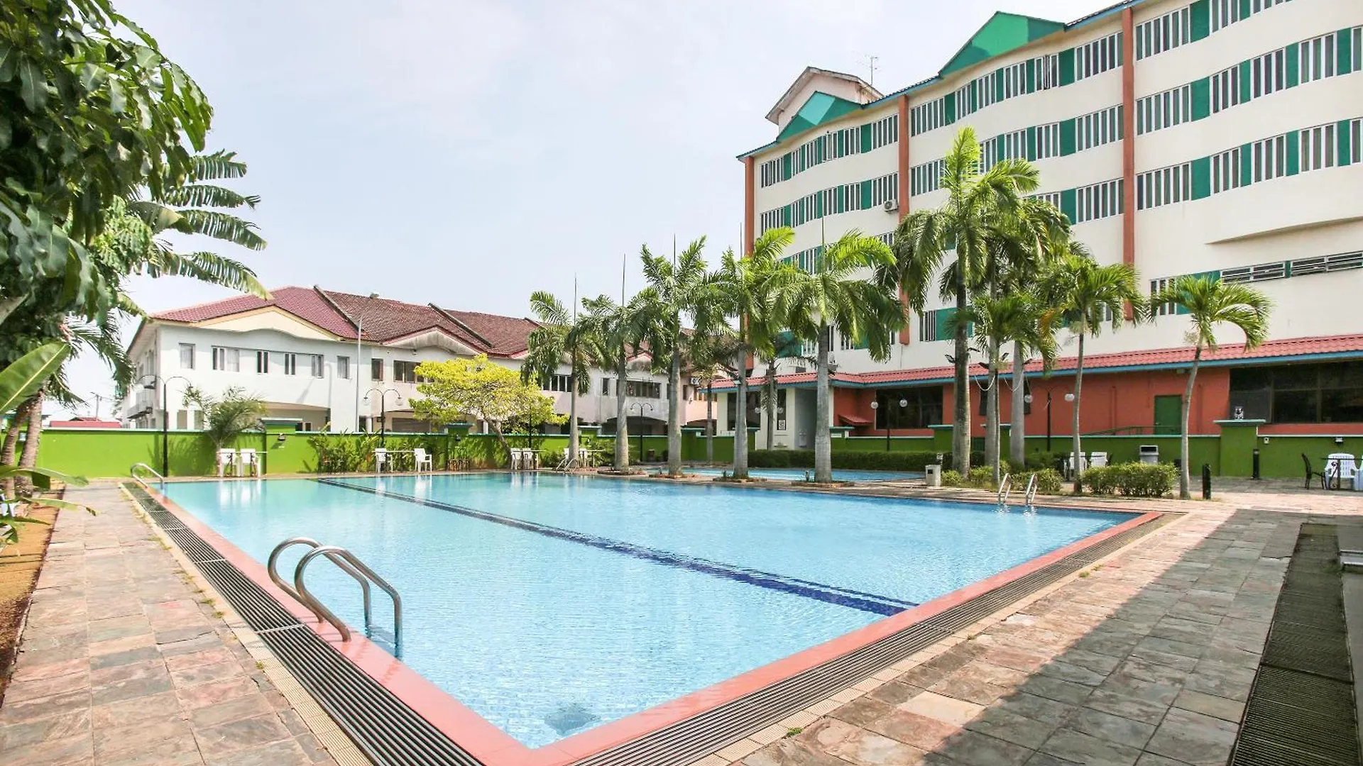 Dancenter Super Cowboy Hotel Malacca