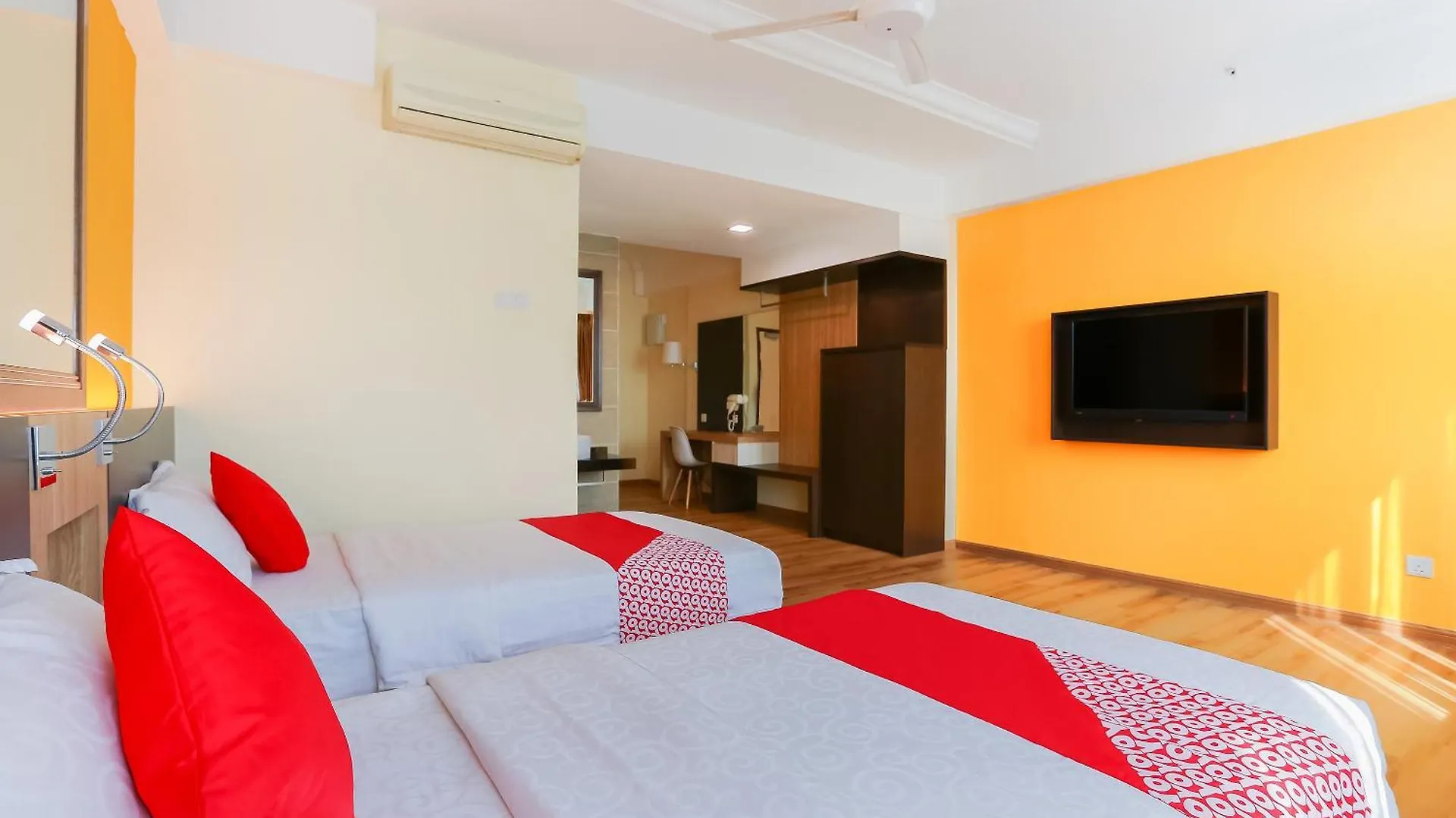 Apartment Dancenter Super Cowboy Hotel Malacca Malaysia