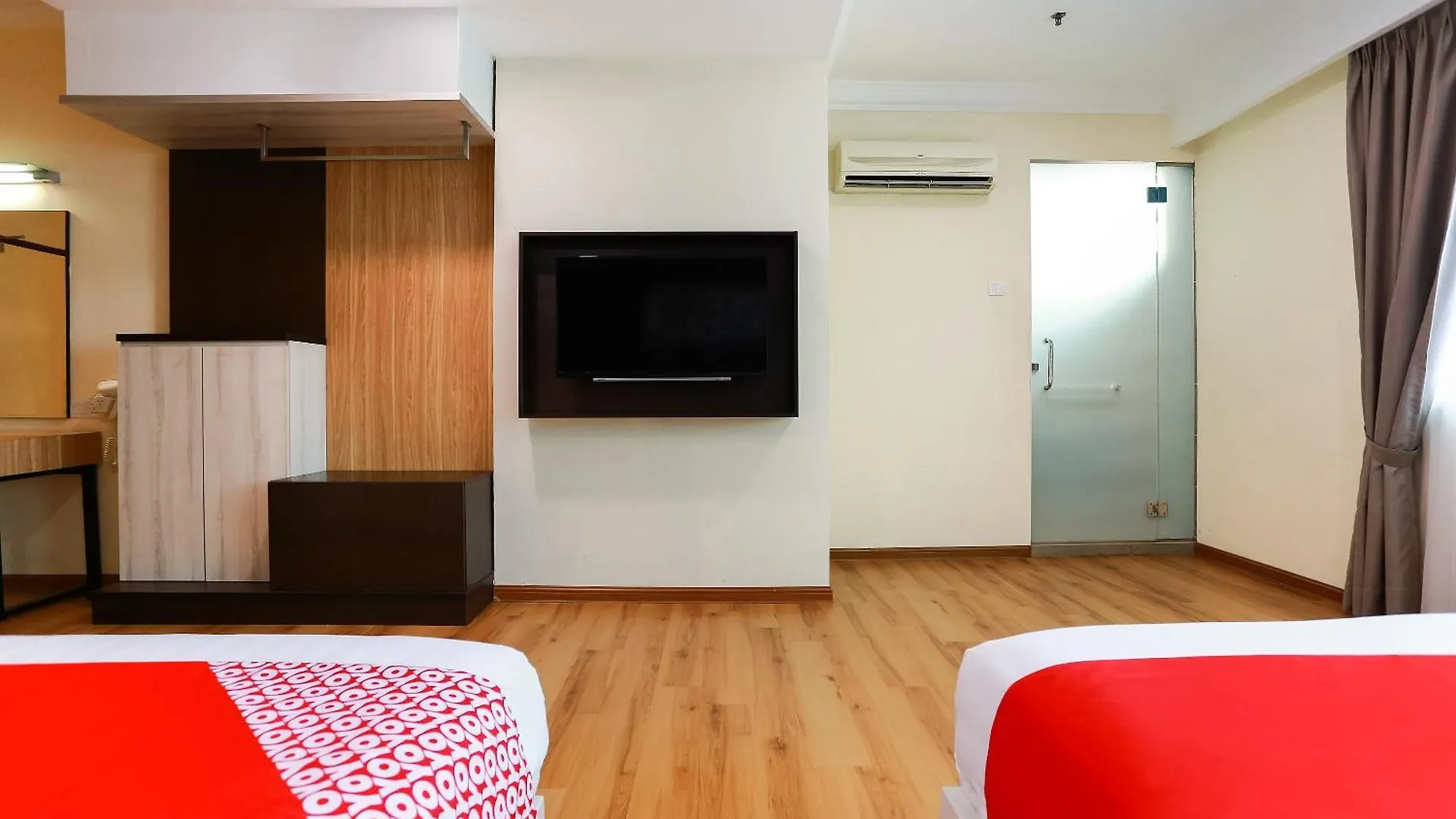 Dancenter Super Cowboy Hotel Malacca