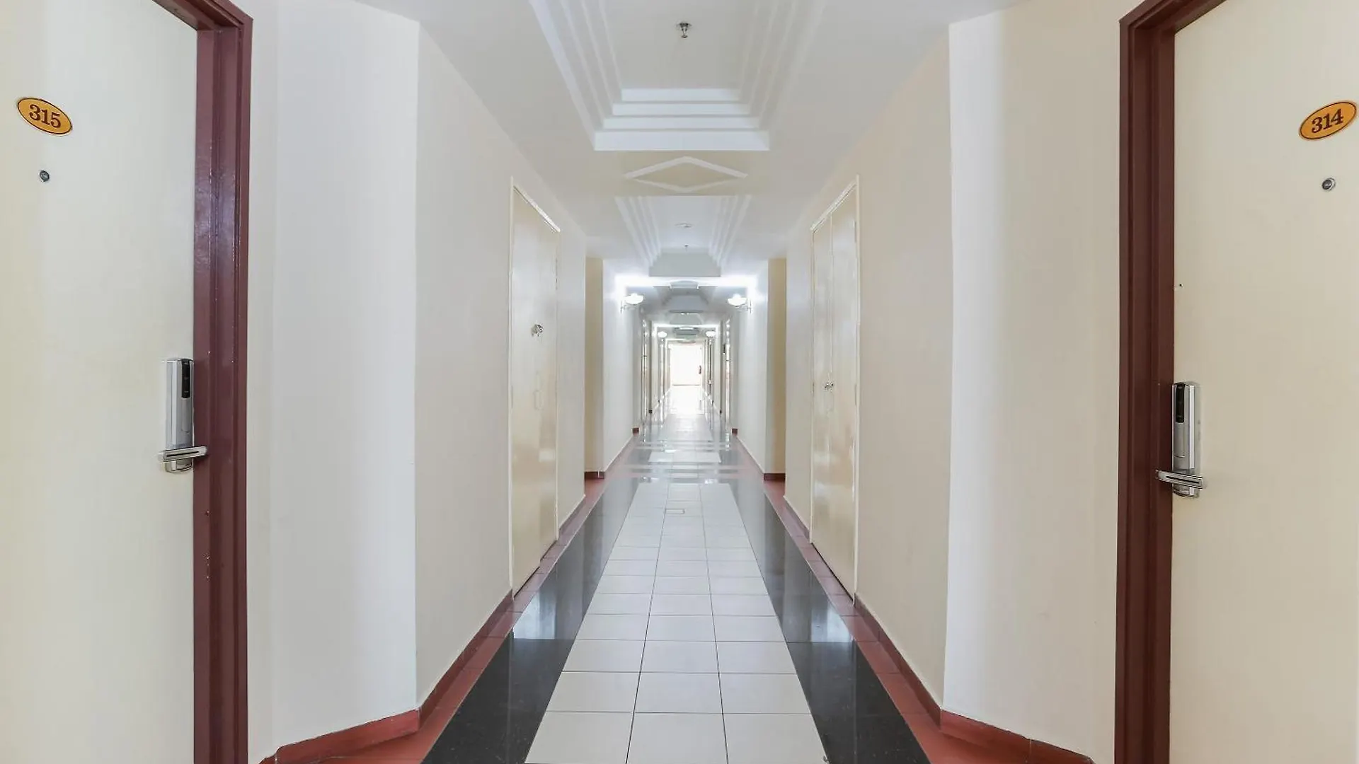 Dancenter Super Cowboy Hotel Malacca 0*,