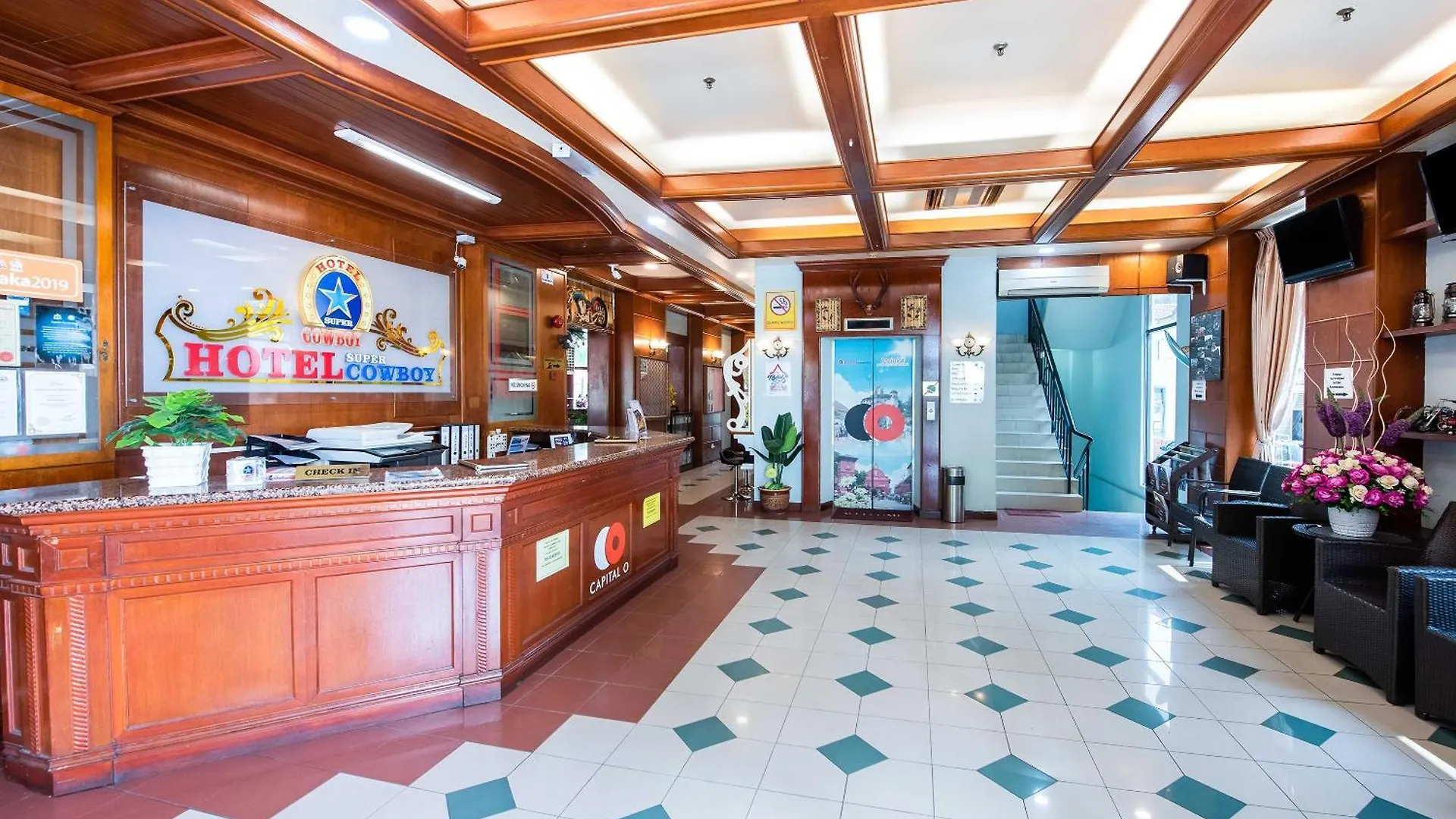 Dancenter Super Cowboy Hotel Malacca Apartment